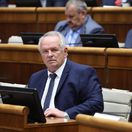 Miroslav Radačovský.