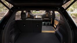Retro modely Rivian R3 a R3X