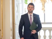 okrúhly stôl, šimečka