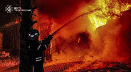 Zásah ukrajinských hasičov po ruskom útoku na...