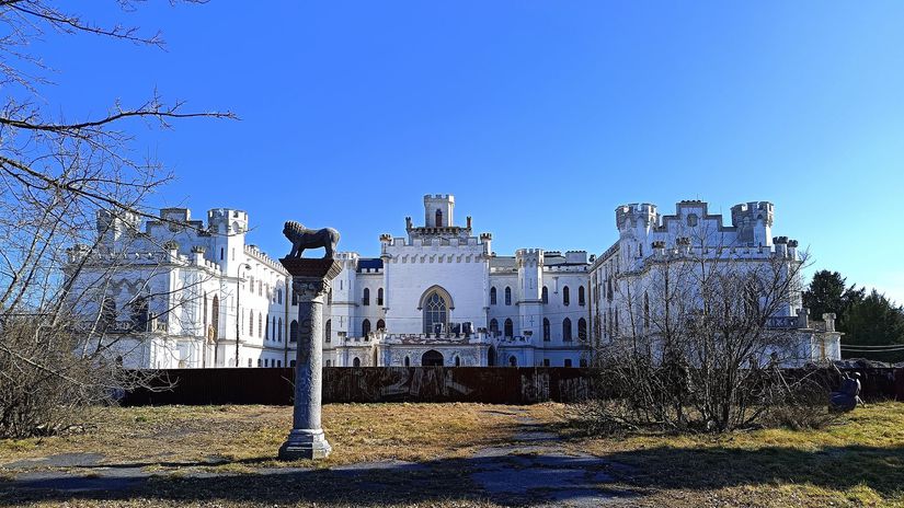 kaštieľ, Rusovce