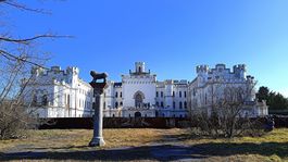 kaštieľ, Rusovce