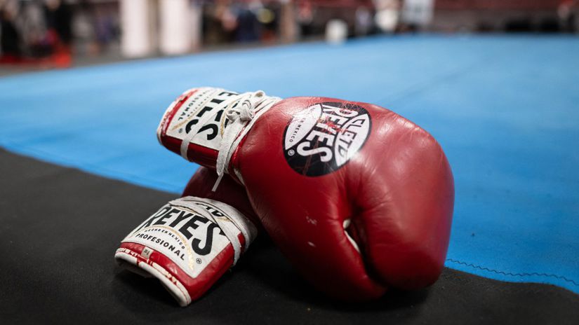 box, boxerské rukavice