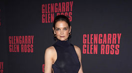 Herečka Katie Holmes na premiére predstavenia...