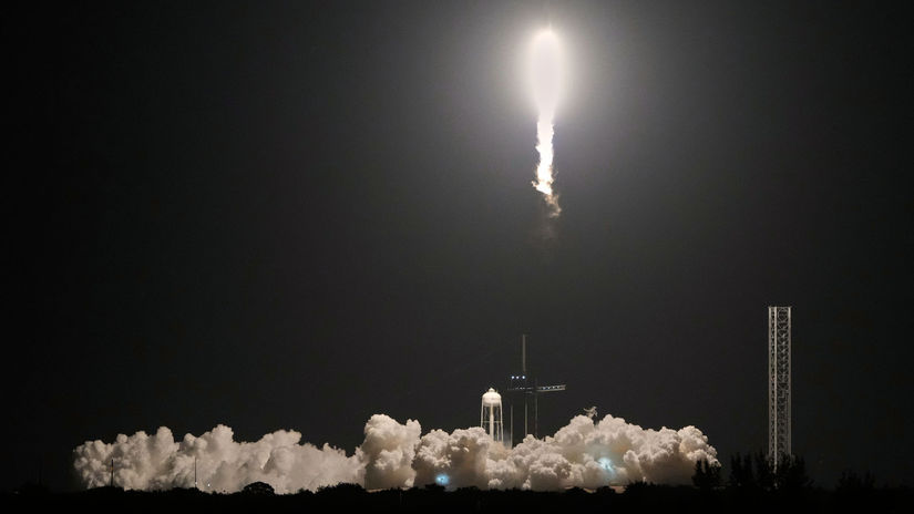 SpaceX raketa falcon