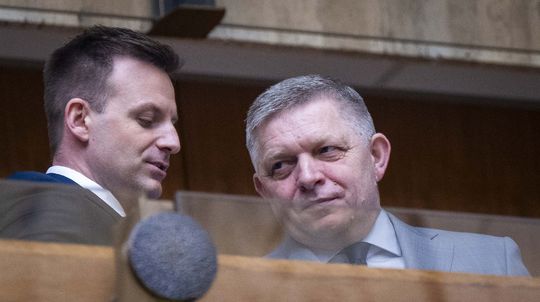 Holečková: Za posledných 15 mesiacov si Ficov úrad objednal alkohol za takmer 50-tisíc eur