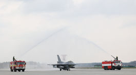 Prílet Kuchyňa F18 autor: Robert Hüttner