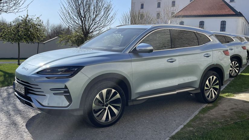 BYD Seal U-DMi je zatiaľ jediným modelom so...