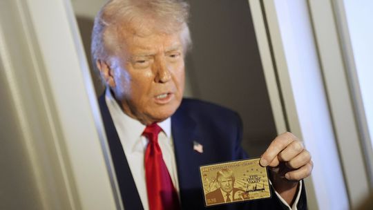 Bohatí cudzinci majú zelenú. Trumpova „zlatá karta“ je realitou, stojí milión dolárov