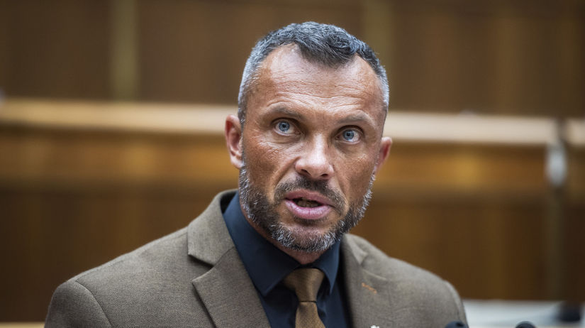 Miroslav Suja
