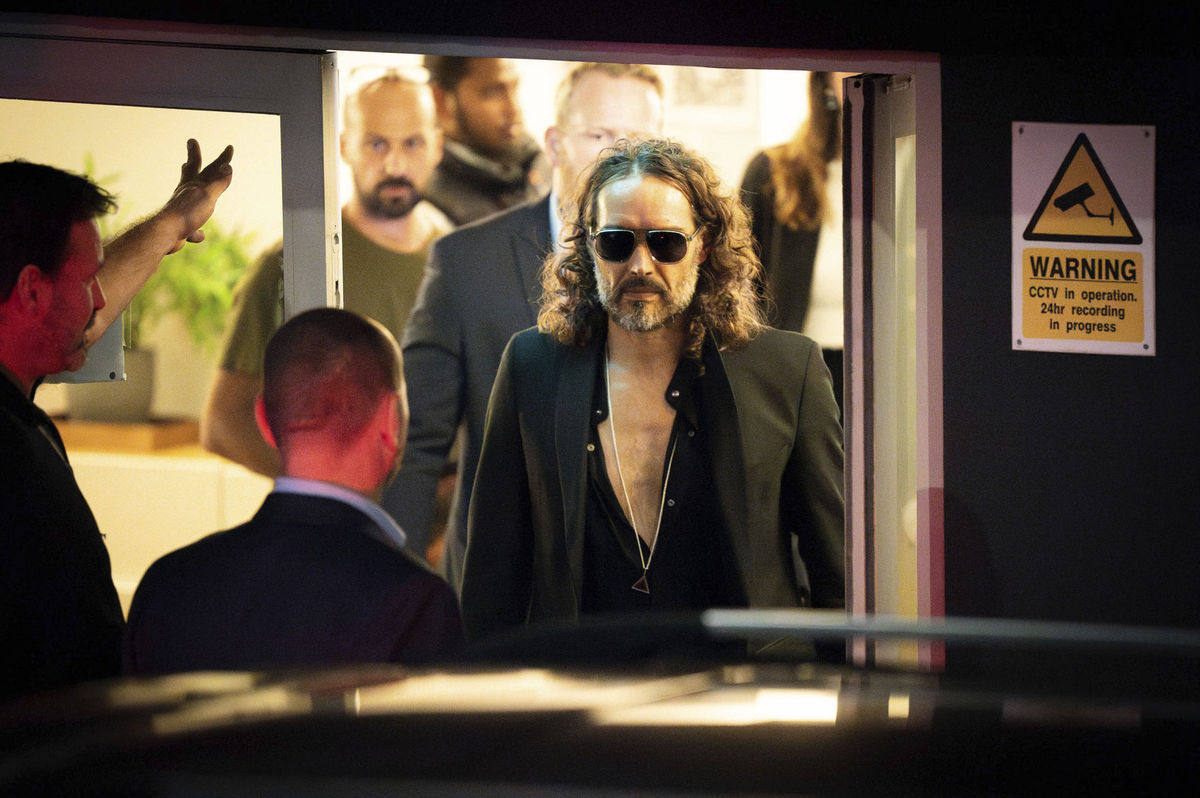 Britský komik Russell Brand na snímke zo...