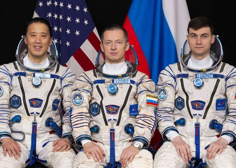 Ryžikov, Zubrickij, Jonathan Kim, astronaut,...