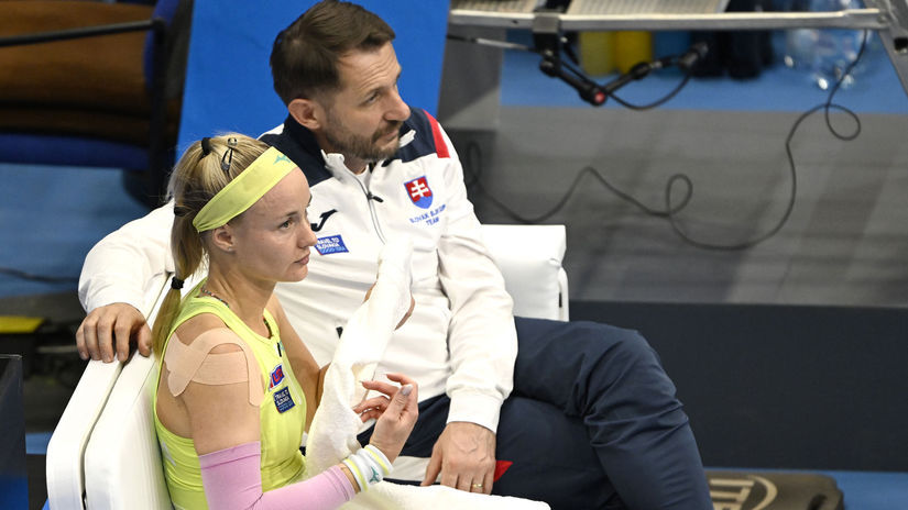 Rebecca Šramková a kapitán tímu Matej Lipták