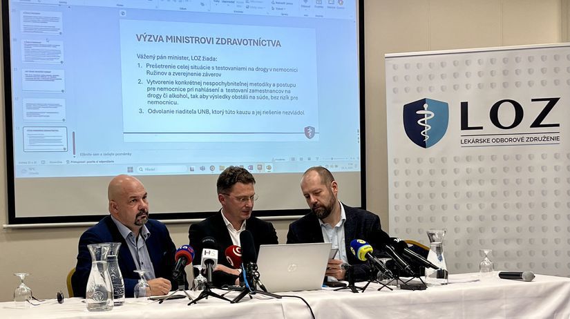 Tlačová konferencia LOZ k plastickým chirurgom...