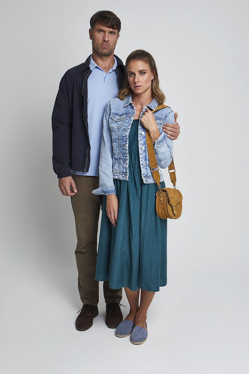 Nela Pociskova  Barbora Lichnerova  a Jan...