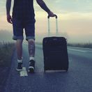 cestovanie, cestovateľ, kufor, cesta, batožina, dovolenka