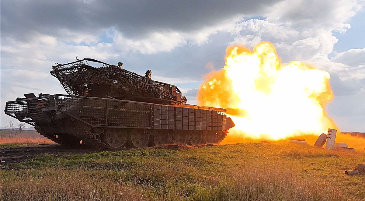 tank, vojna na Ukrajine, streľba, Leopard 2