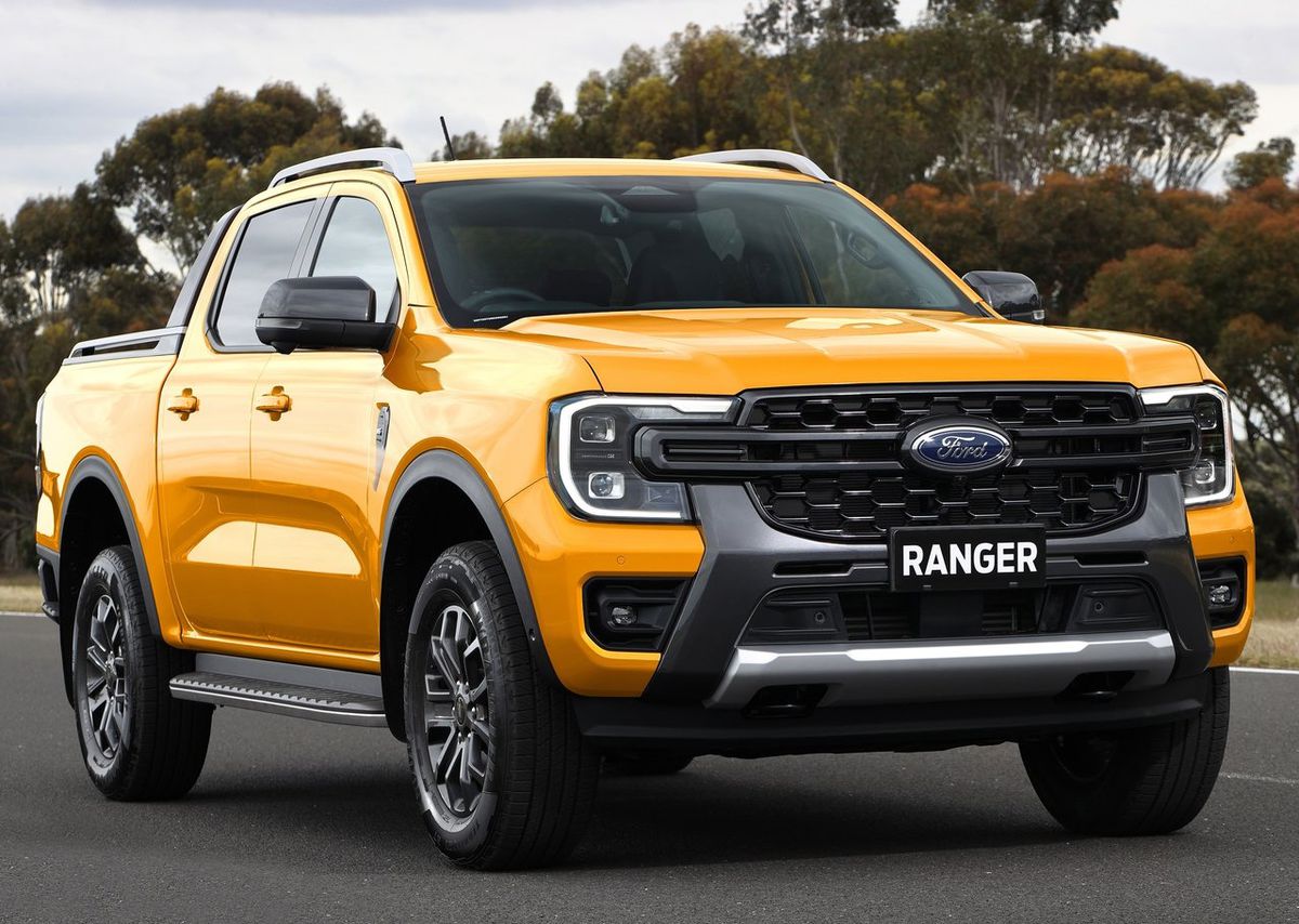 Ford Ranger dokáže plniť úlohy auta na každý...
