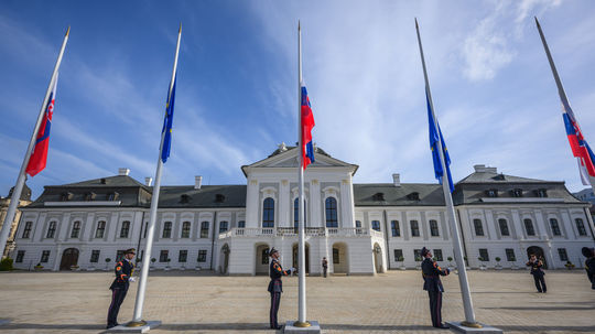 NR SR a Prezidentský palác otvárajú brány pre verejnosť, avizujú pestrý program