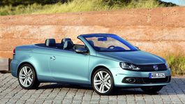 4Volkswagen-Eos-2011-Front Three-Quarter.b53819f5