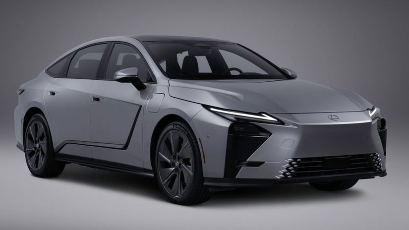 Lexus ES bude prvýkrát dostupný aj ako čistý...