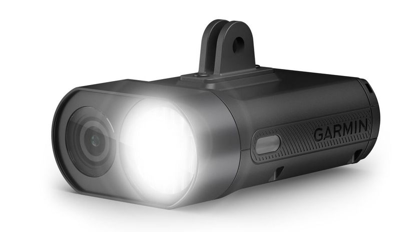 Varia Vue HR front-left light On-1480x1480