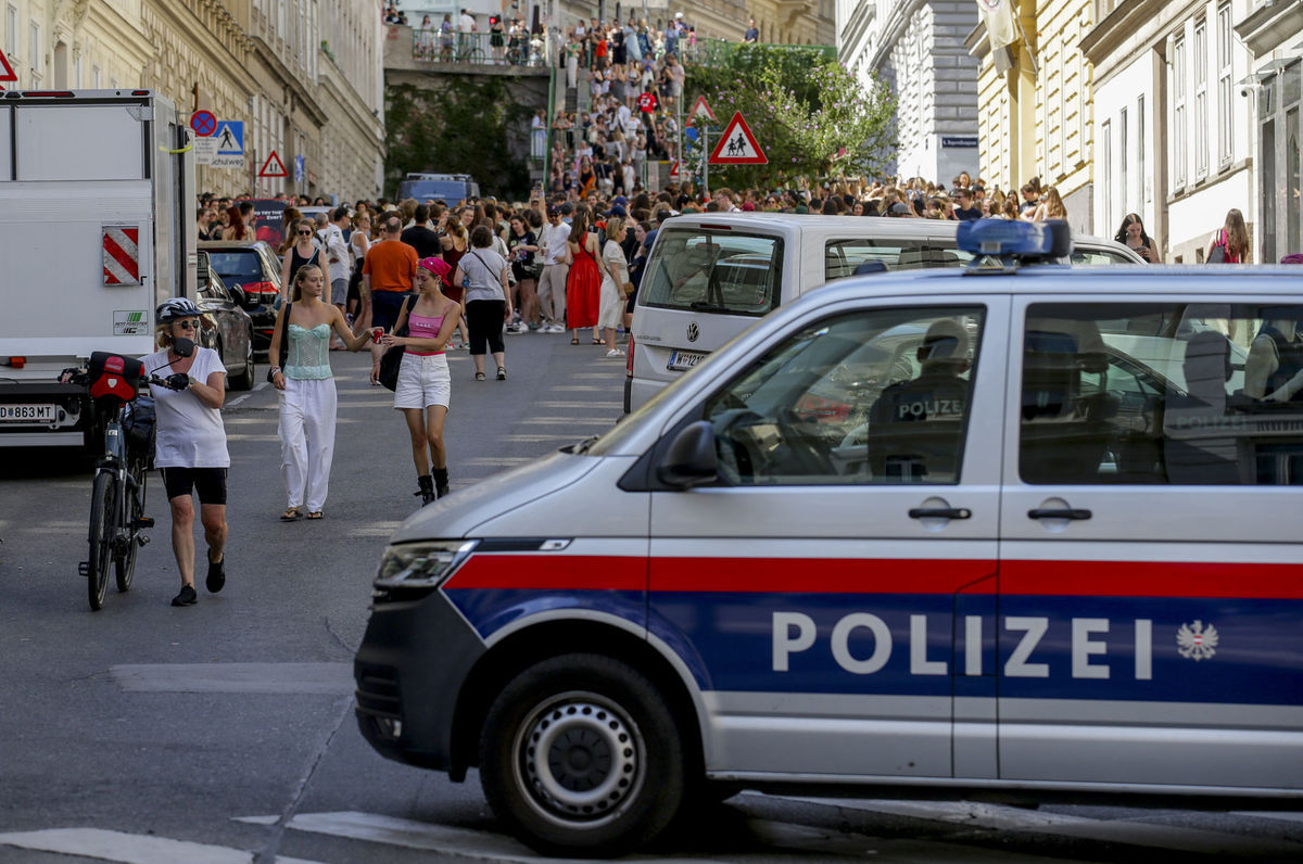 rakúsko, polizei, swiftová