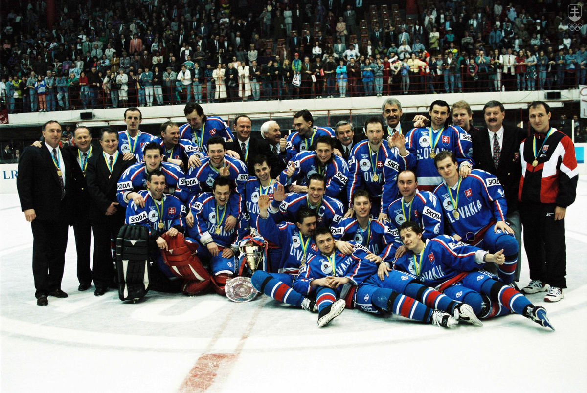 Víťazný slovenský tím na MS 1995.