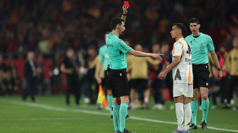 De Burgos Bengoetxea, Lucas Vazquez
