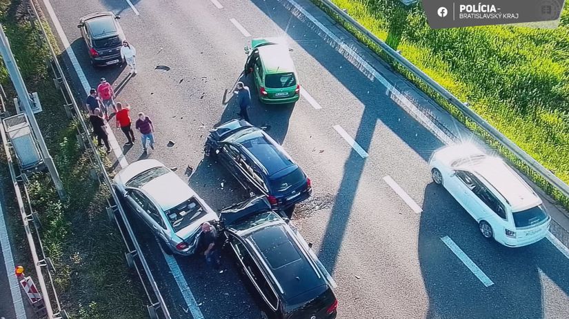 nehoda diaľnica bratislava