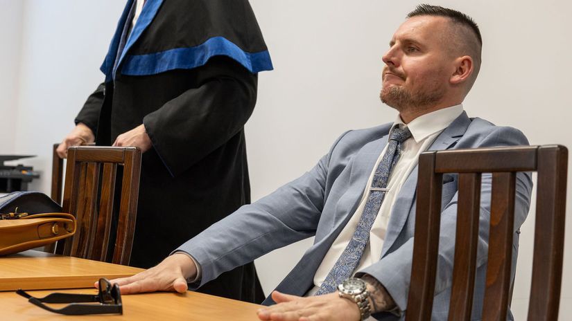 Extrémista Daniel Bombic na Najvyššom súde v...