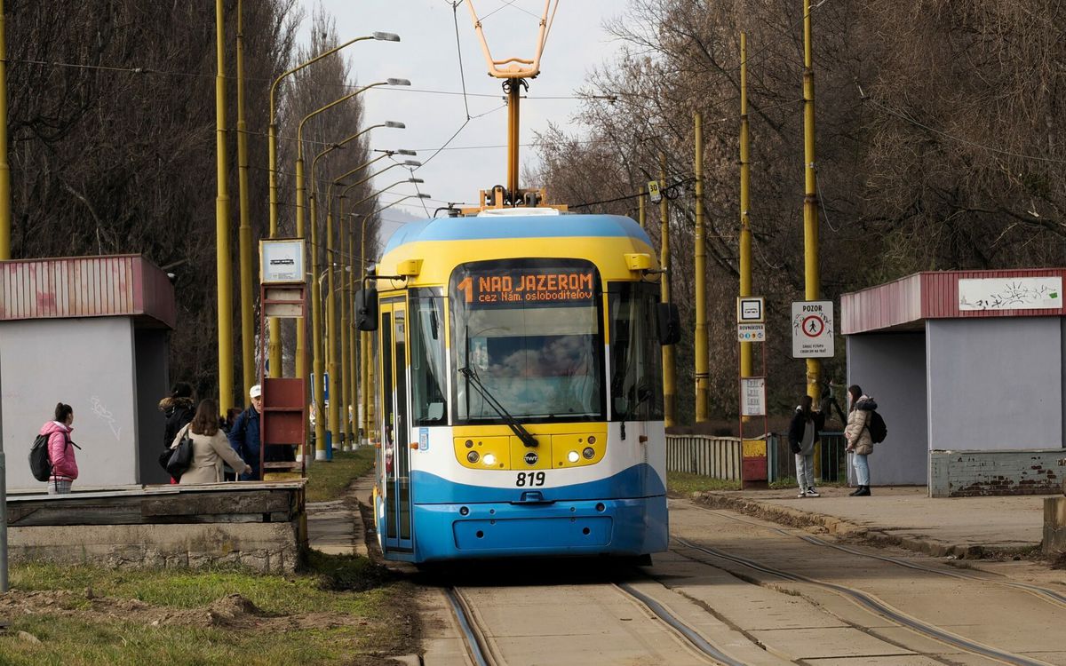 Električka smerujúca do mestskej časti Košíc...
