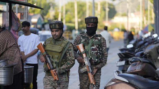 India a Pakistan sa dohodli, že znížia počet svojich vojakov na hraniciach v Kašmíre