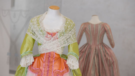 Šaty v štýle pastierky zhotovil parížsky...