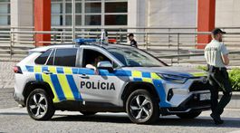 protest, otvorená kultúra, netrebko, polícia, policajné auto
