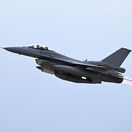 stíhačka F-16