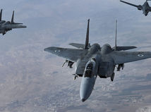 Izraelske stíhačky F-15