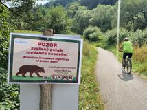 SR Ružomberok cyklotrasa ŠOP medveď upozornenie ZAX