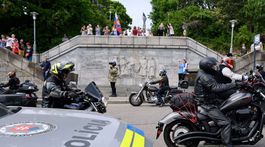 noční vlci, slavín