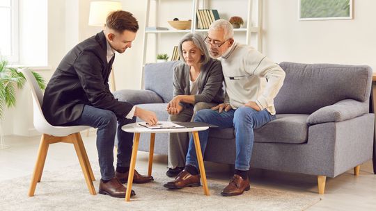 poradca, finančník, dôchodcovia, investície,...