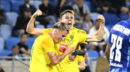 SR futbal NL nadstavba Titul 8. kolo BAX
