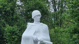 Pamätník vojaka v obci Nová Bošáca niekto...