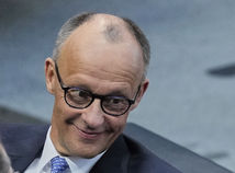 Merza na druhý pokus zvolili za nového nemeckého kancelára. Hlasovanie bolo výnimočné