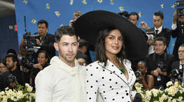Manželský pár Nick Jonas a Priyanka Chopra.