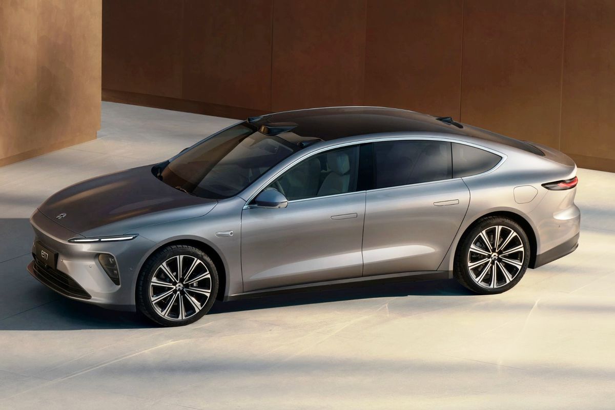 Nio ET7