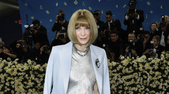 Šéfredaktorka Vogue Anna Wintour prišla...