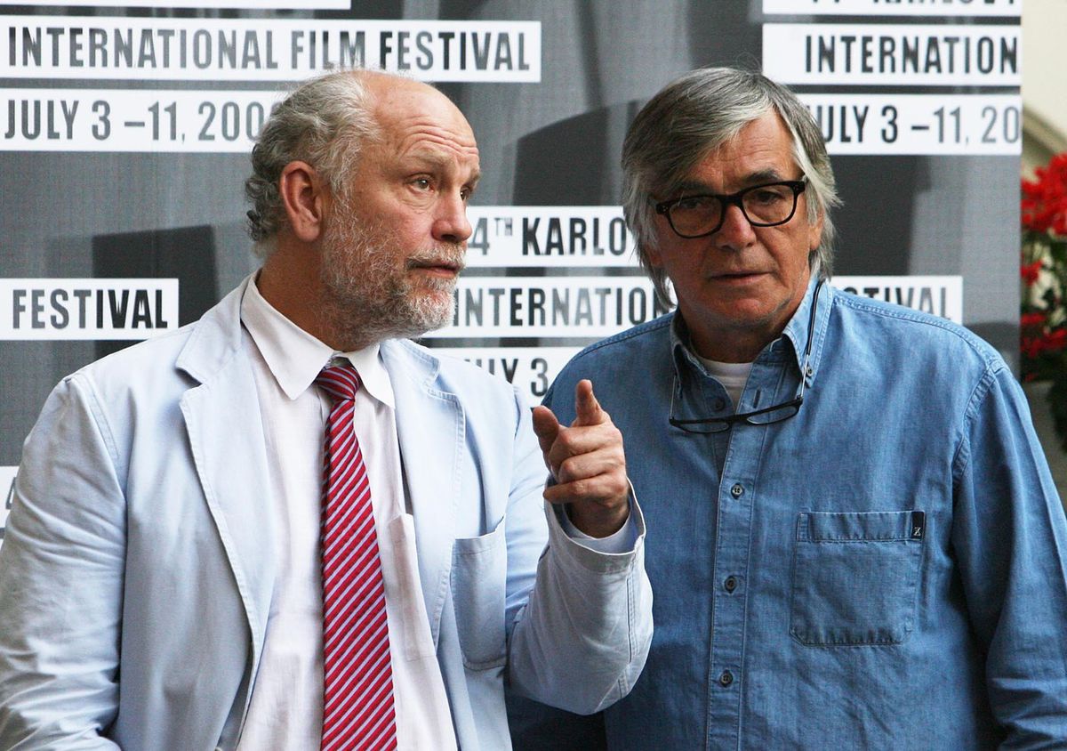 Jiří Bartoška a John Malkovich v roku 2009.