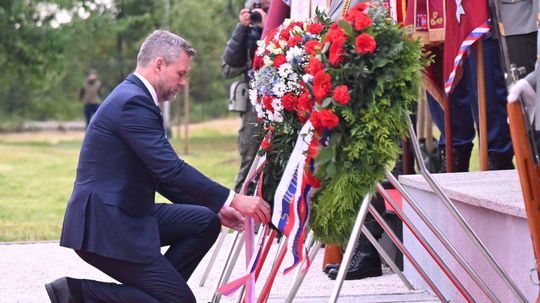 Pellegrini: Musíme budovať svoju historickú pamäť, aby sa fašistické zlo nikdy nevrátilo