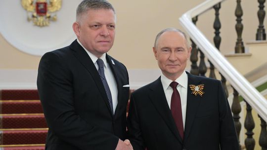 Fico sa pri návšteve Číny budúci týždeň znova stretne s Putinom