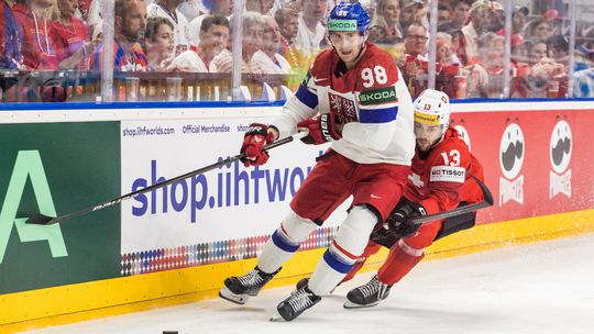 Ostrý štart pre obhajcov titulu. Česi zrejme bez hviezdy z NHL, brzdí ju bizarný dôvod